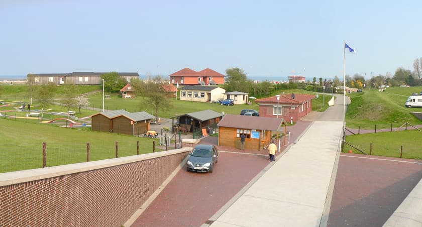 Wohnmobilplatz am Campingplatz - foto 1